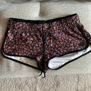 Roxy size medium board shorts
